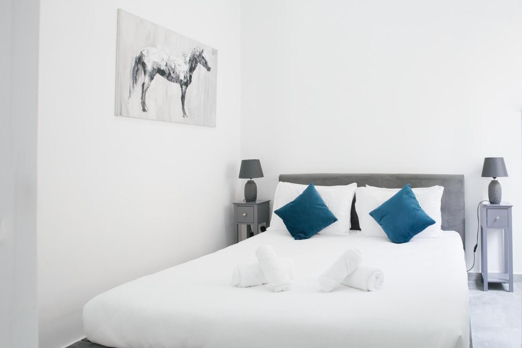 Valletta Waterfront 2 Beds Flat By Arcobnb Флориана Экстерьер фото